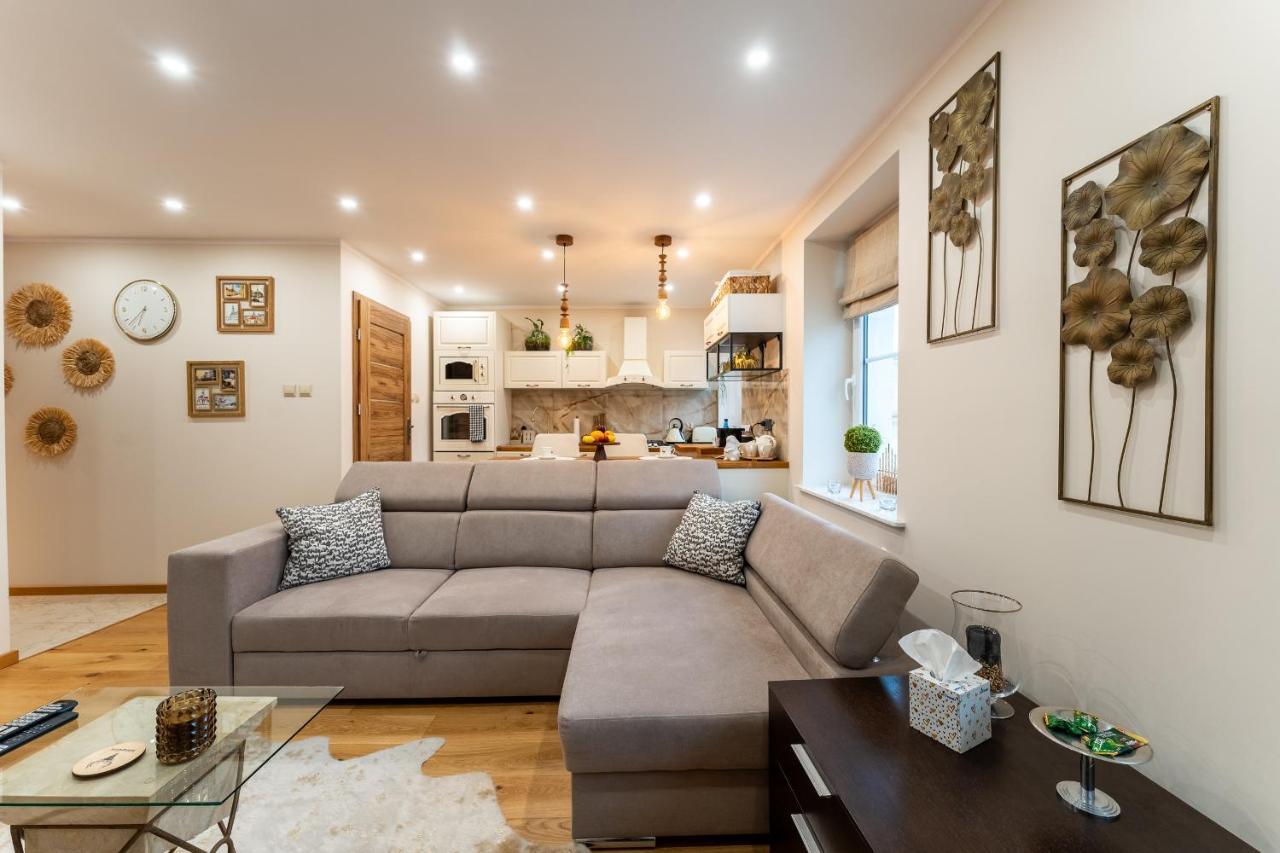 Apartament Zloty Jelonek - 4 Osobowy Na Placu Ratuszowym - Space Apart Jelenia Góra Zewnętrze zdjęcie
