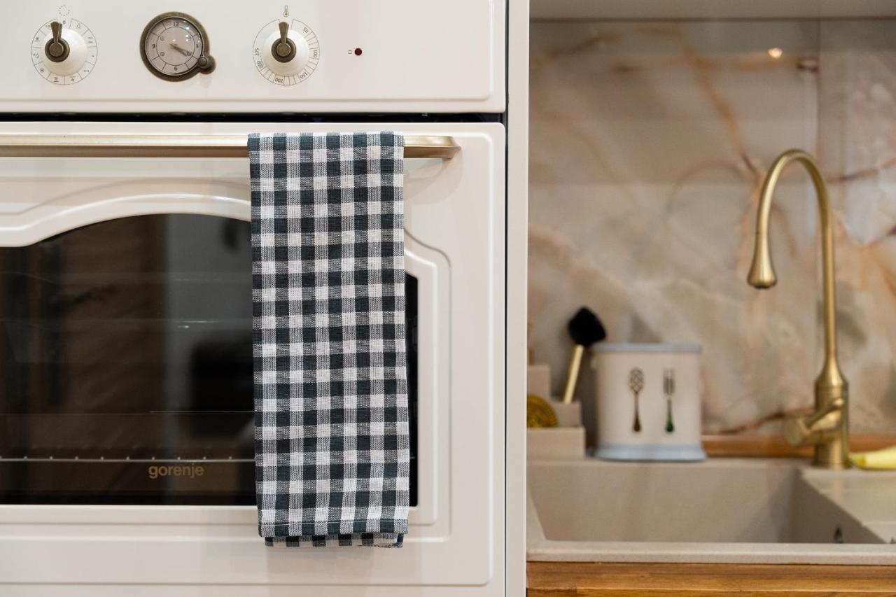 Apartament Zloty Jelonek - 4 Osobowy Na Placu Ratuszowym - Space Apart Jelenia Góra Zewnętrze zdjęcie