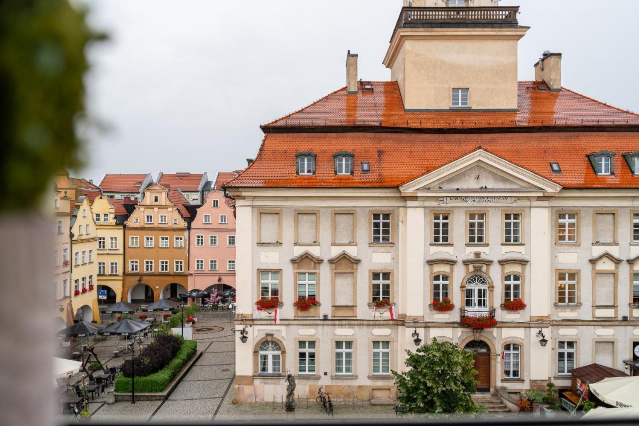 Apartament Zloty Jelonek - 4 Osobowy Na Placu Ratuszowym - Space Apart Jelenia Góra Zewnętrze zdjęcie